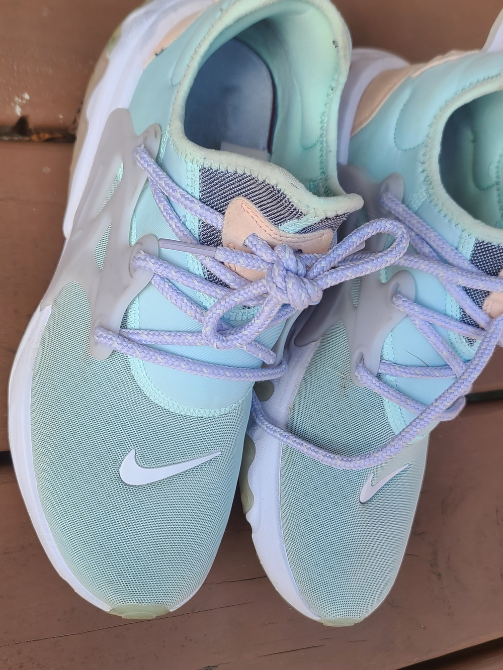 Nike Mint Green Lilac Running Shoes